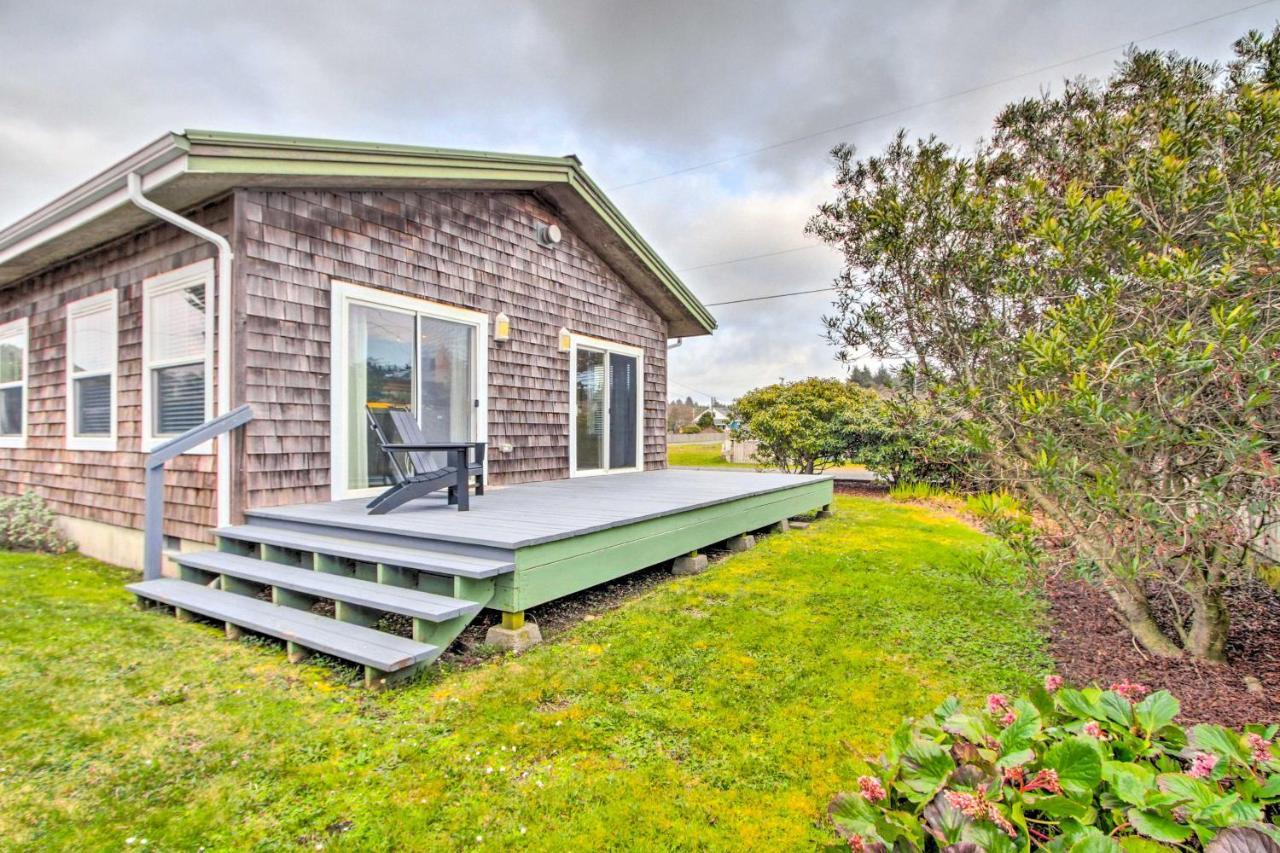 Airy Coastal Escape With Deck - Steps To Beach! Pacific Beach Εξωτερικό φωτογραφία